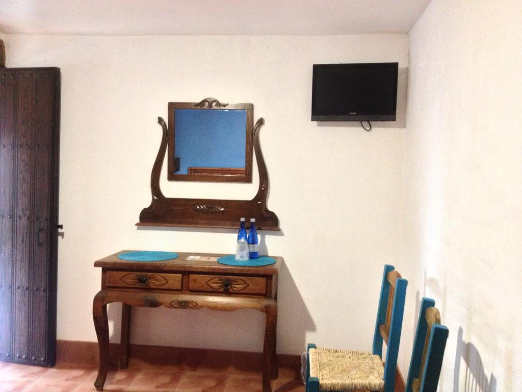 Hotel Meson Del Romero Tapalpa Oda fotoğraf
